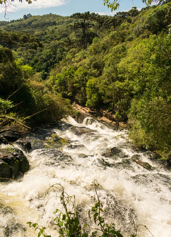 Cascata do Moinho no Parque do Caracol